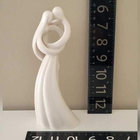 Circle of Love "Always" Kim Lawrence Sculpture #521 - Picture 7 of 9